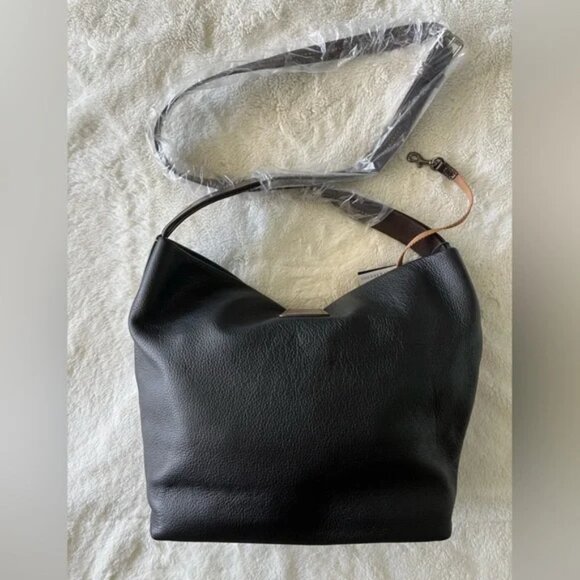 Dooney and Bourke Derby Florentine Italian Leather Hobo bag NWT - Picture 3 of 15